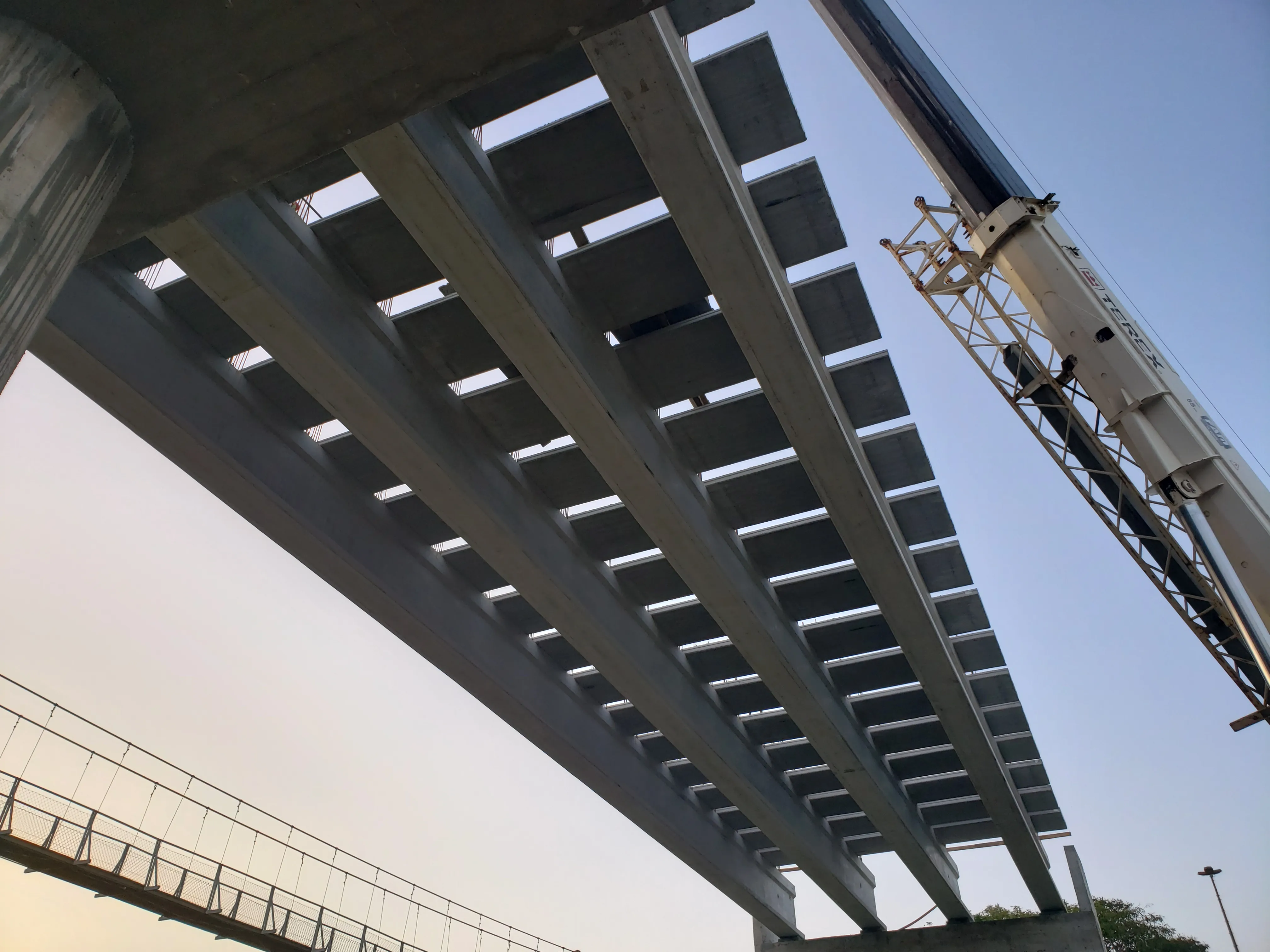 Concreto pré-fabricado para infraestrutura viária com resistência, segurança e alta qualidade