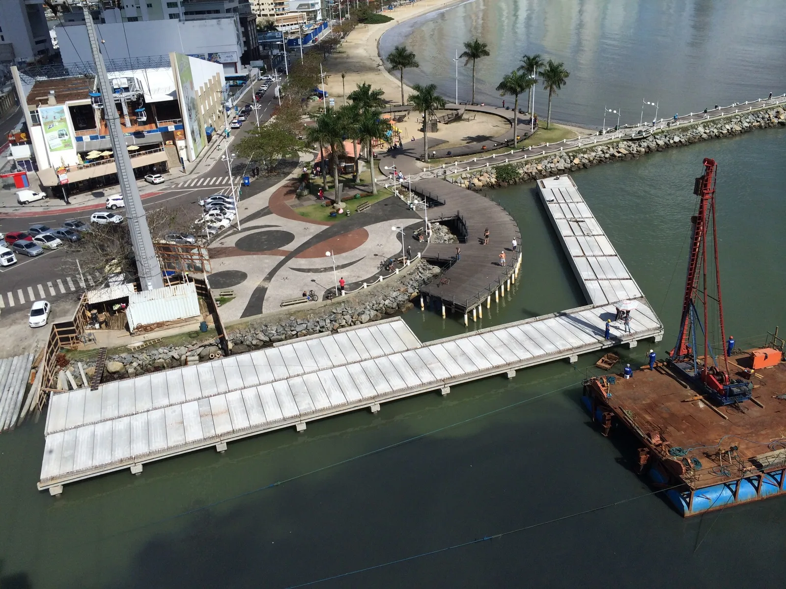 Segmento porto e costeiro Cassol Pré-Fabricados, concreto pré-fabricado para estruturas portuárias e costeiras com alta resistência e inovação técnica