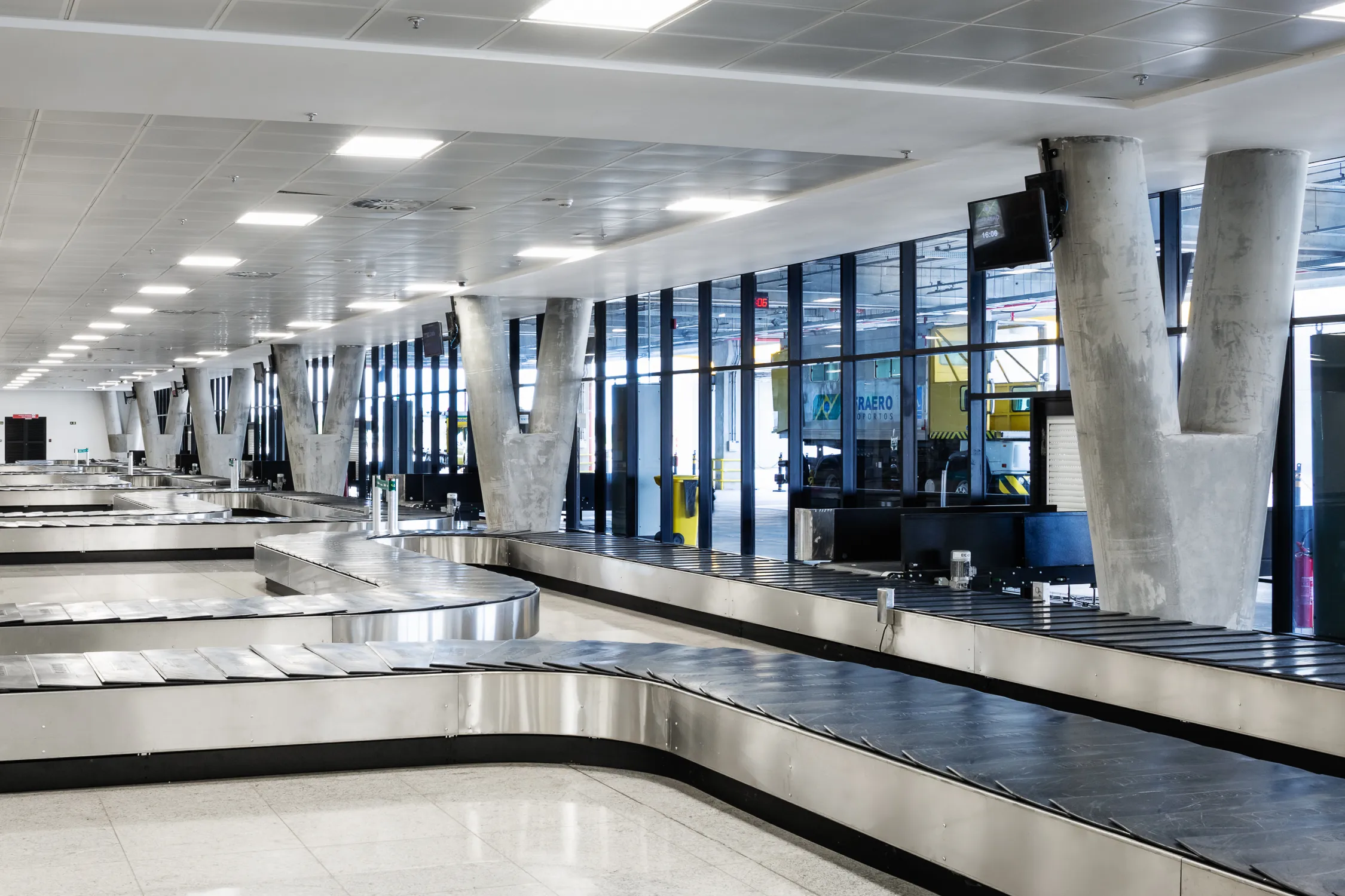 Segmento aeroporto e aviação Cassol Pré-Fabricados, concreto pré-fabricado para infraestrutura aeroportuária robusta e eficiente