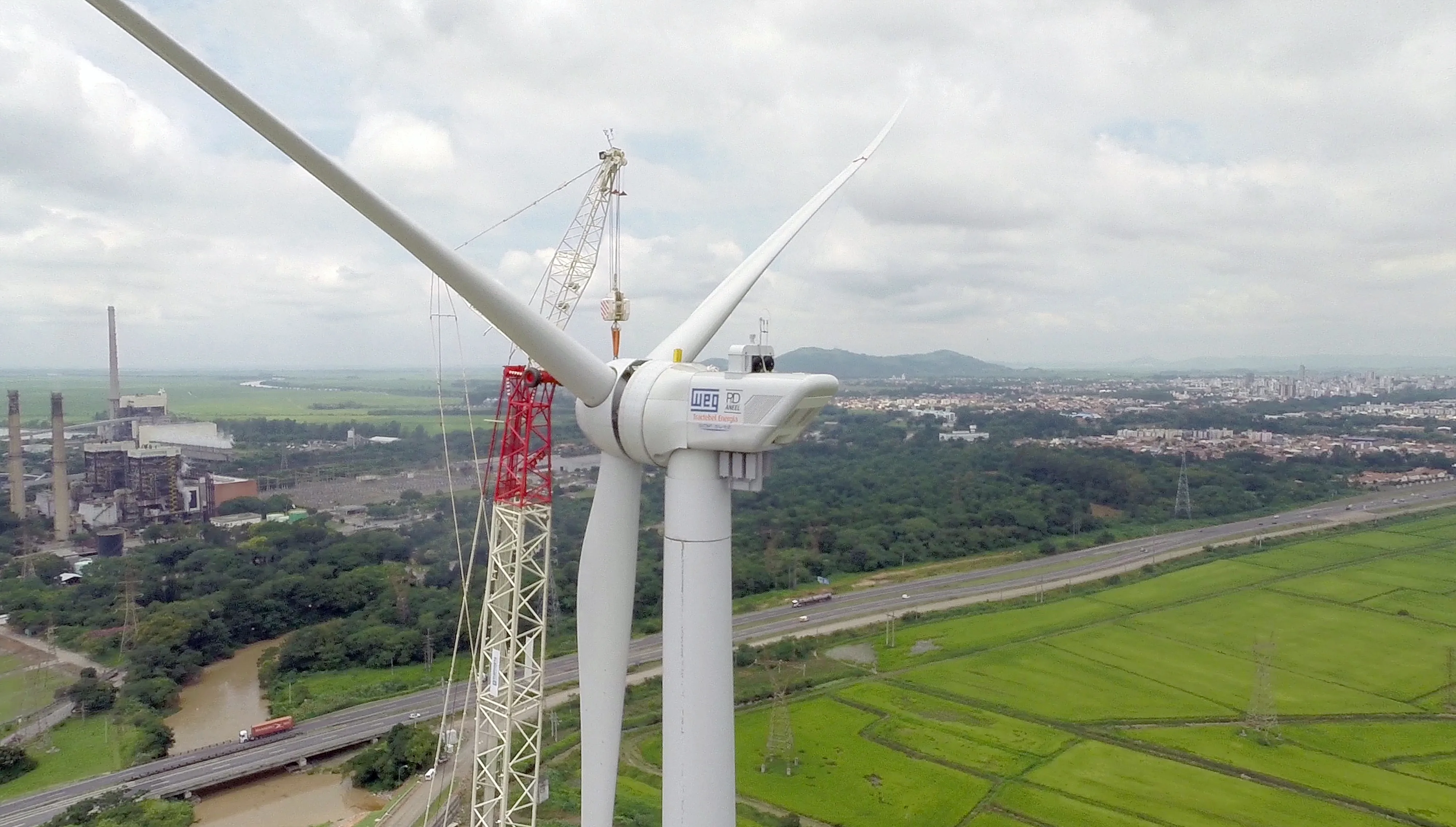 Soluções de concreto pré-fabricado para infraestrutura de energia robusta e segura