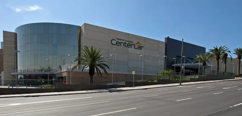 Soluções robustas e modernas de concreto pré-fabricado para o varejo