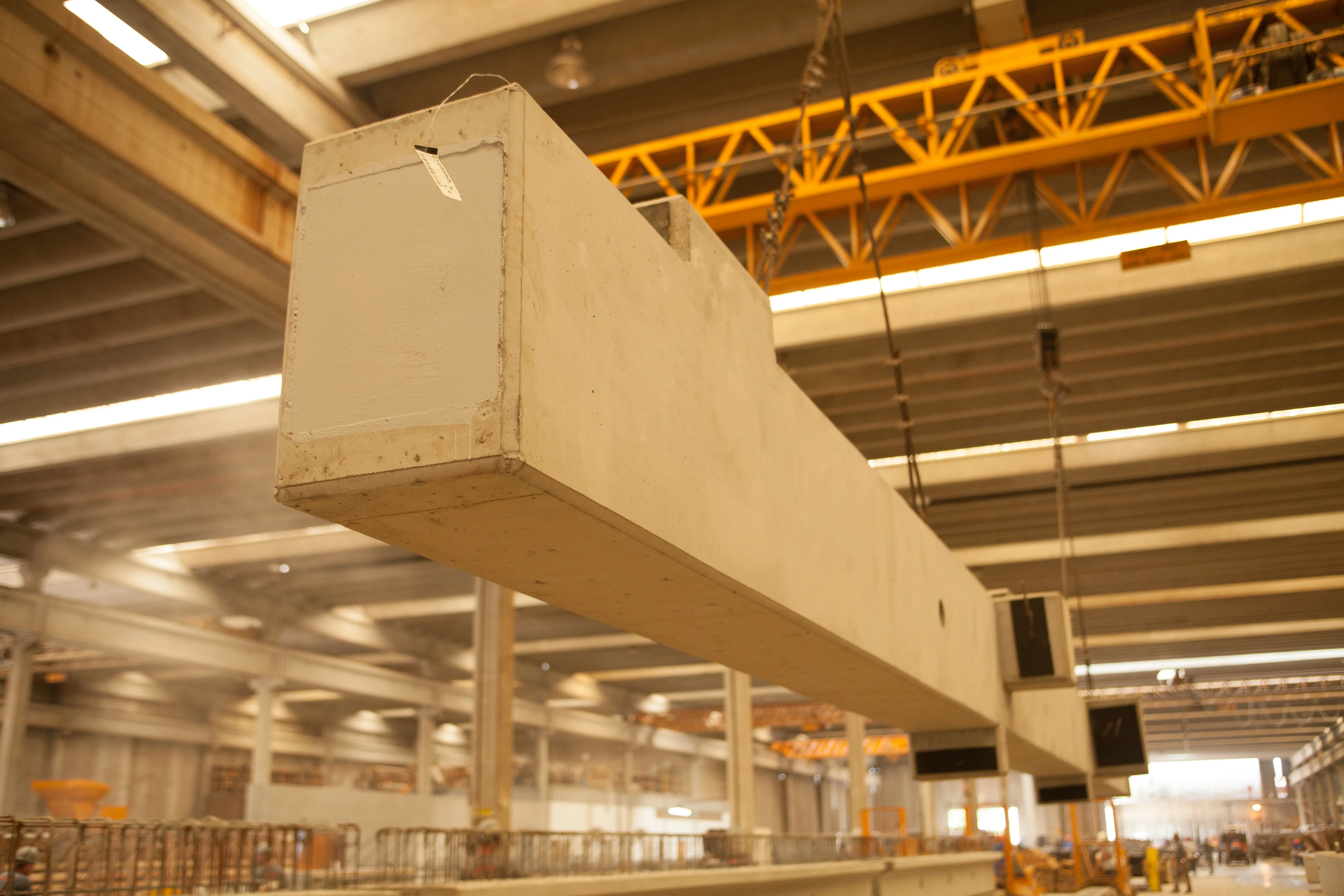 Pilar em concreto pré-fabricado Cassol, referência em resistência e segurança estrutural.