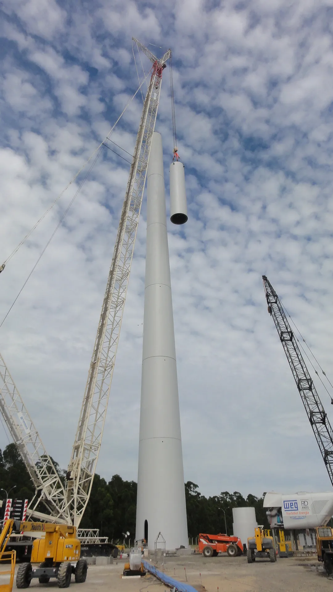 Soluções de concreto pré-fabricado para infraestrutura de energia robusta e segura