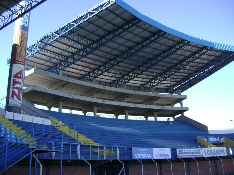 Segmento esporte e cultura Cassol Pré-Fabricados, soluções em concreto pré-fabricado para ginásios, arenas, estádios e espaços culturais com segurança e inovação