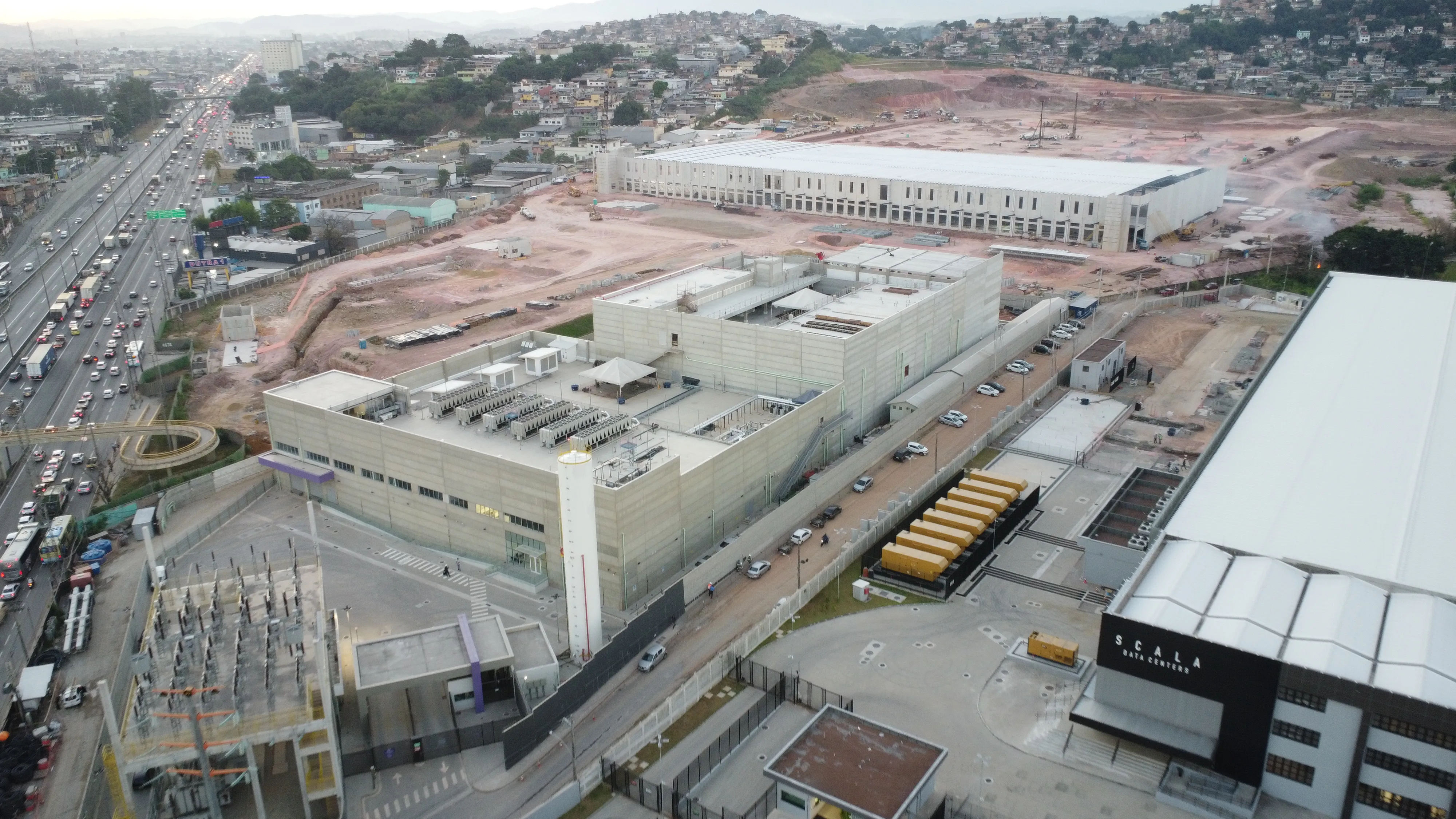 Estruturas para data centers Cassol Pré-Fabricados, soluções confiáveis e robustas para infraestrutura de tecnologia