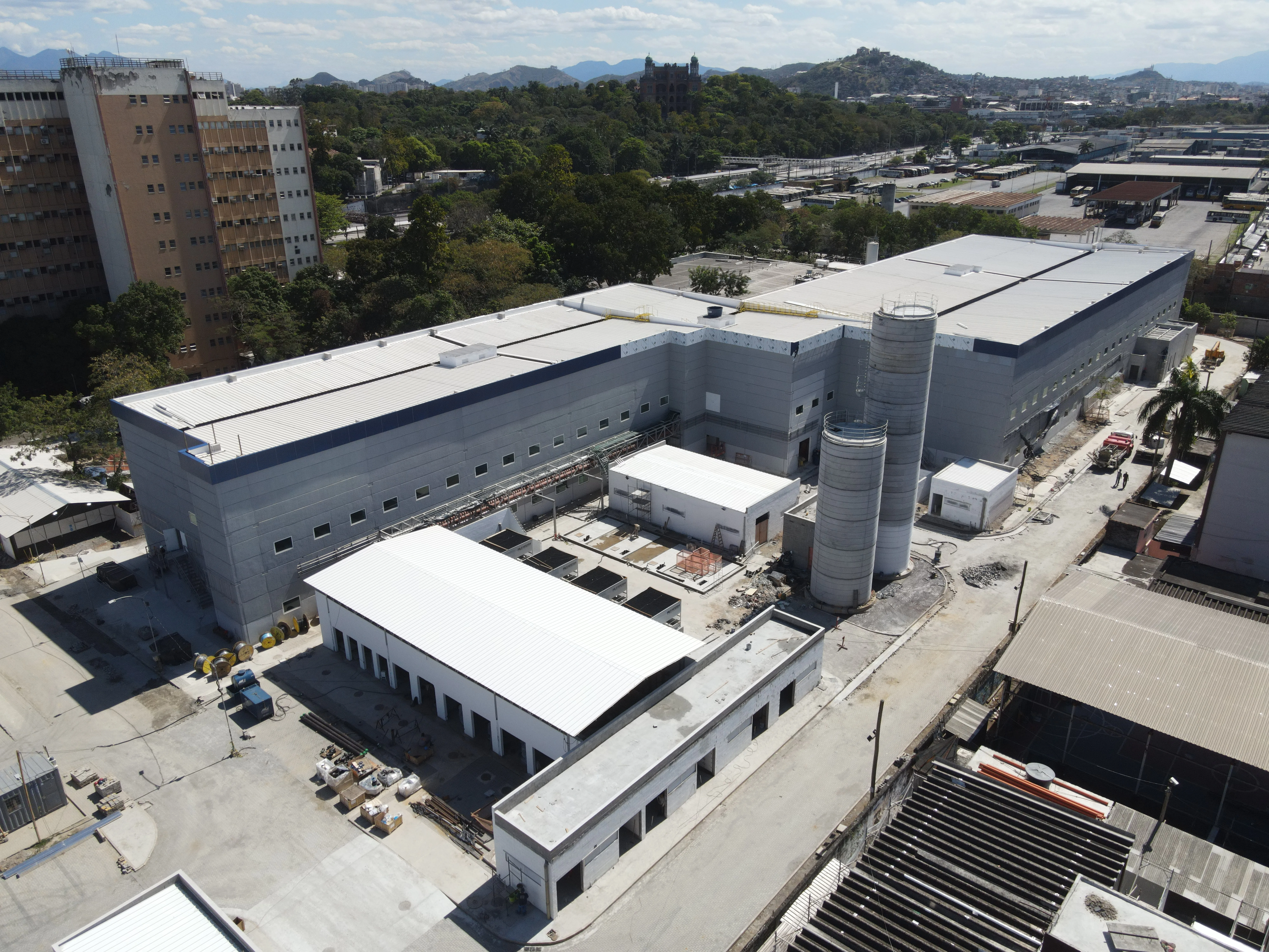 Segmento hospital e saúde Cassol Pré-Fabricados, soluções em concreto pré-fabricado para construções hospitalares com segurança e alta qualidade