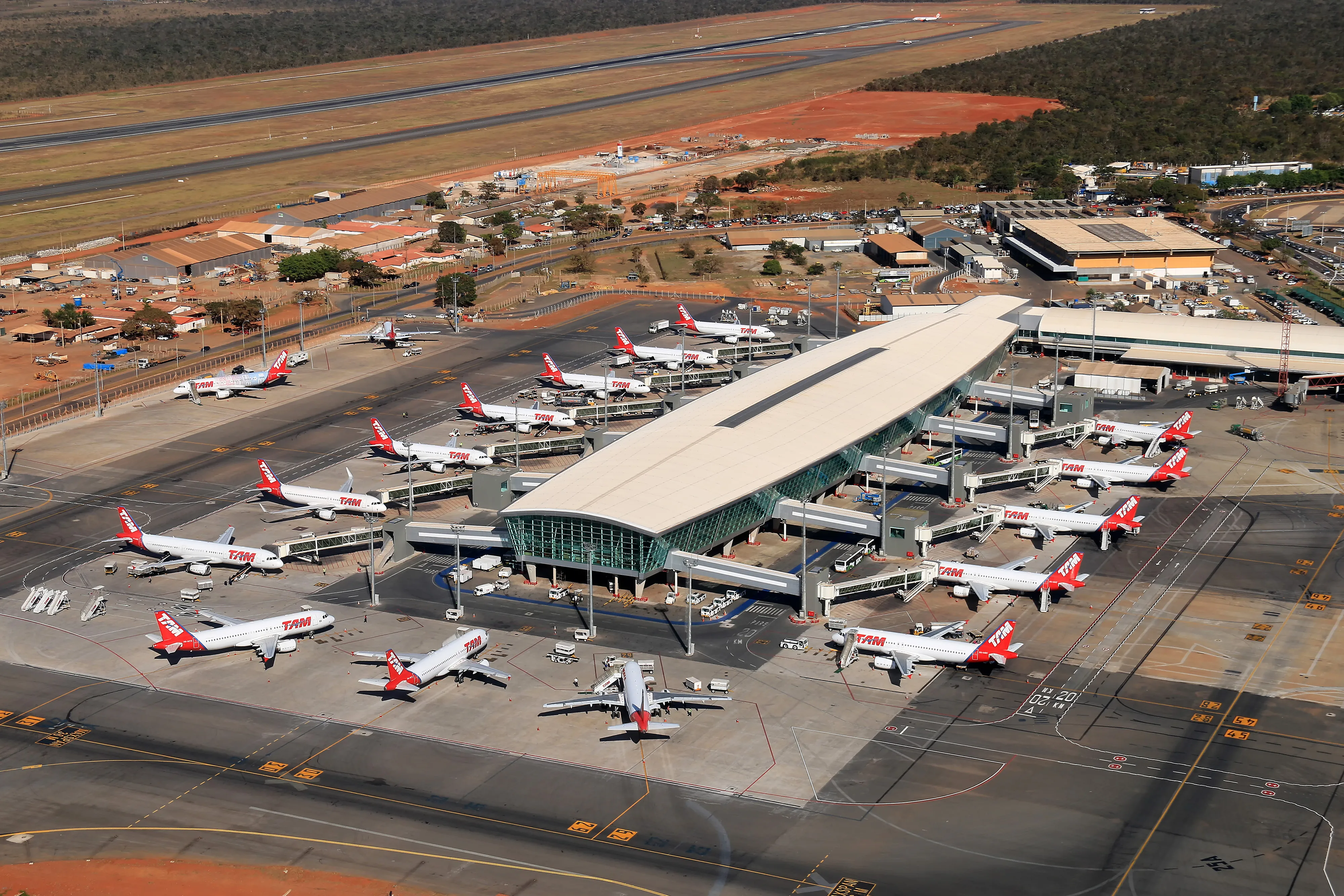 Segmento aeroporto e aviação Cassol Pré-Fabricados, concreto pré-fabricado para infraestrutura aeroportuária robusta e eficiente