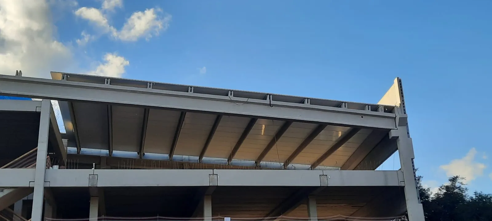 Terça leve em concreto pré-fabricado Cassol