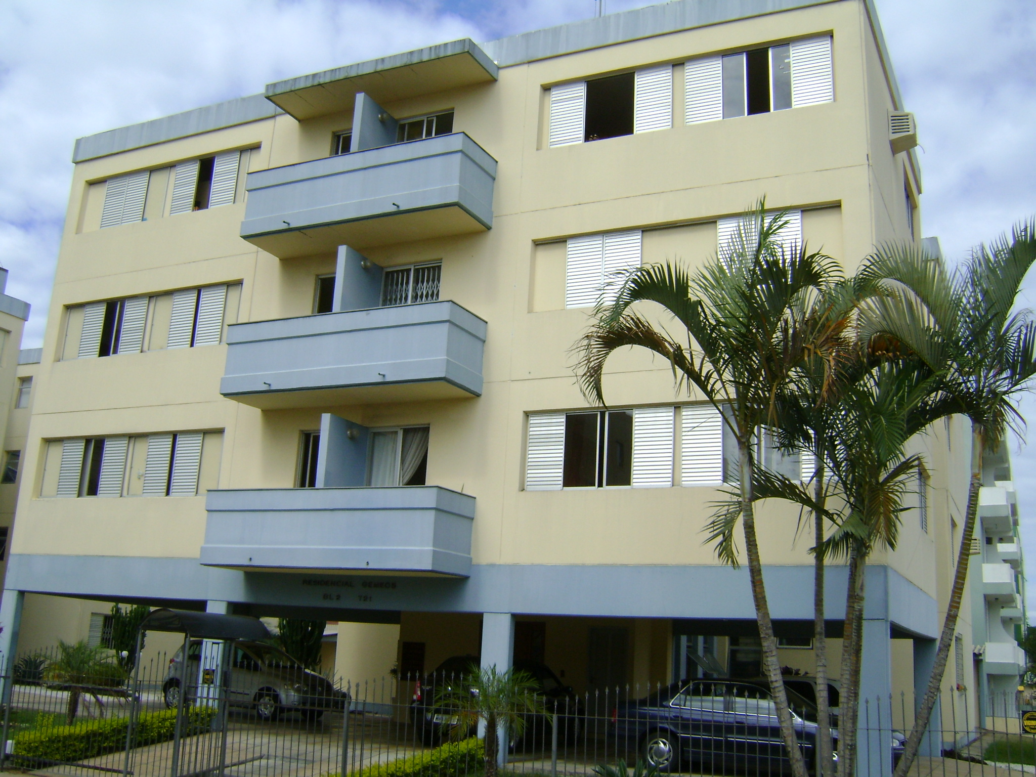 Segmento residencial Cassol Pré-Fabricados, líder em soluções de concreto pré-fabricado para construções habitacionais com qualidade e segurança